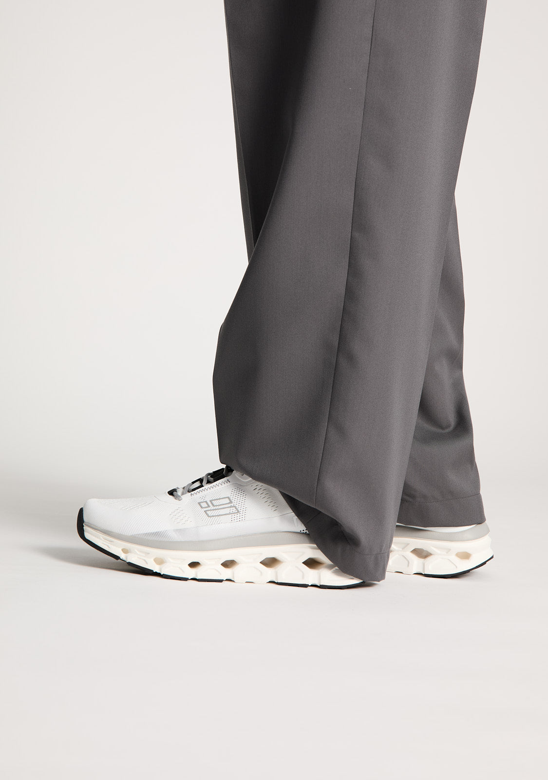 Aero Sneakers Mesh White / Silver