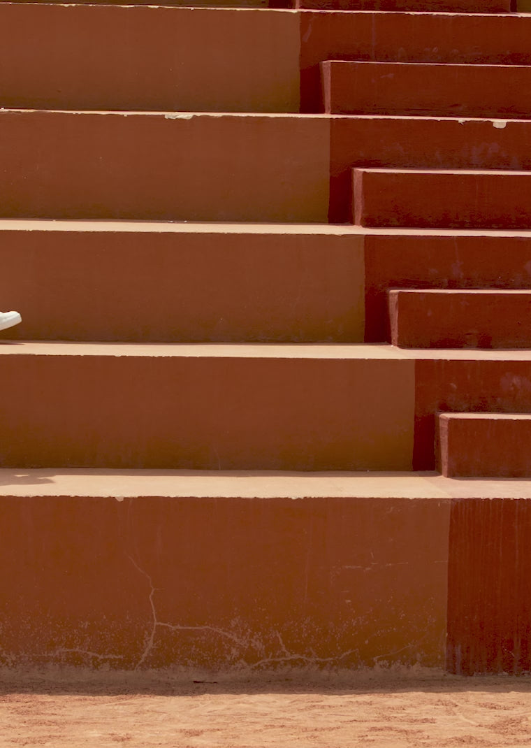 Učitaj video: High Echo White / White