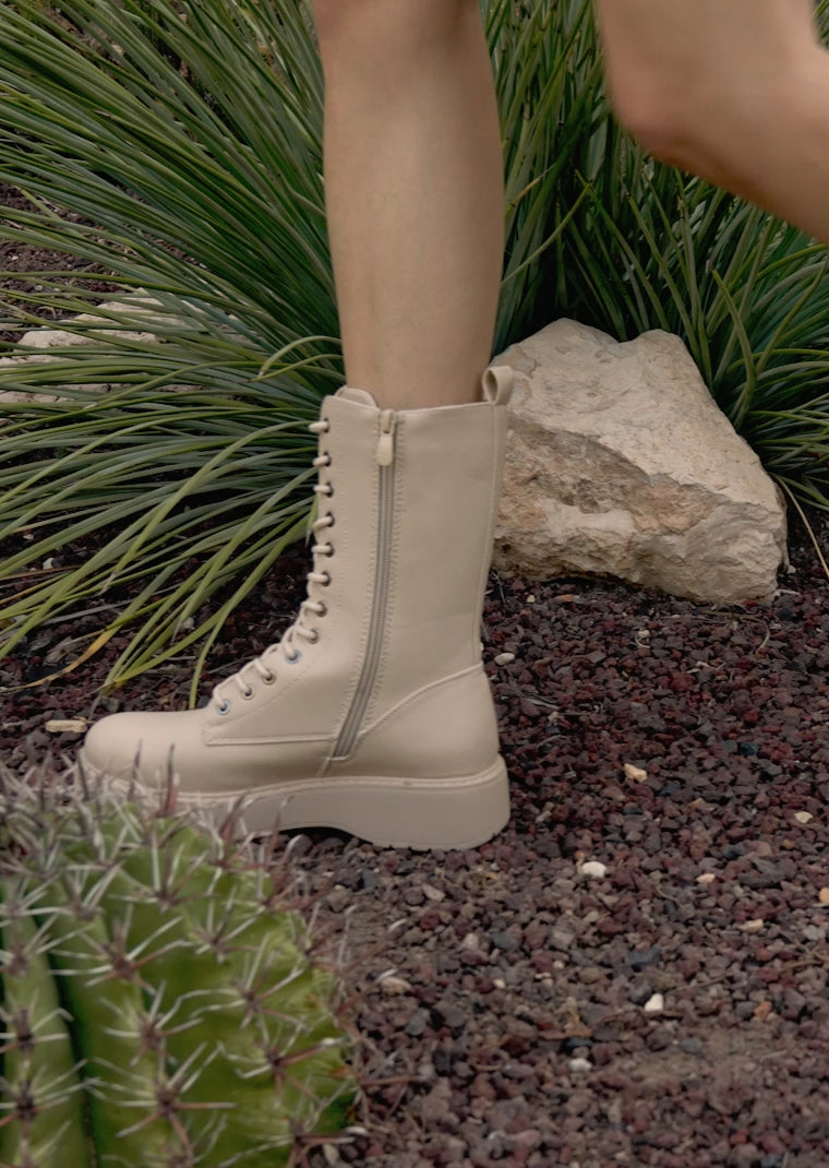 Učitaj video: Gumme Track High Basic Soft / Beige