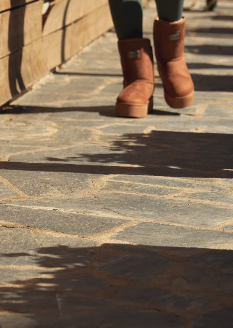 Učitaj video: Nordic V.2 Basic Tan